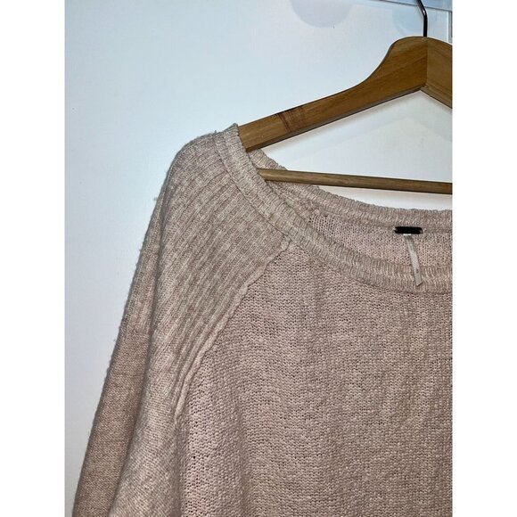 Free People Beige Knit Sweater Womens Loose Fit Pullover Size Large - Picture 3 of 10